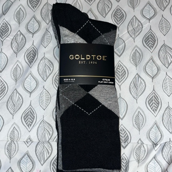 Gold Toe NWT 4 Pack Mens Dress Socks Shoe Size 6-12.5 Black - Picture 1 of 1